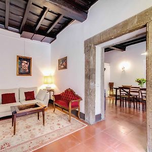 120m² 2 slaapkamer, 1 privé badkamer in Navona